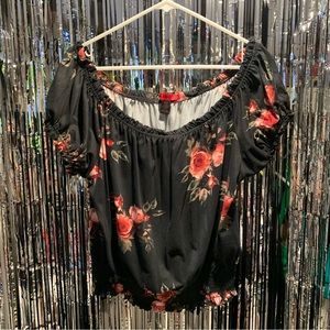 Hot Kiss Red Rose Print Black Crop Top Size 3X